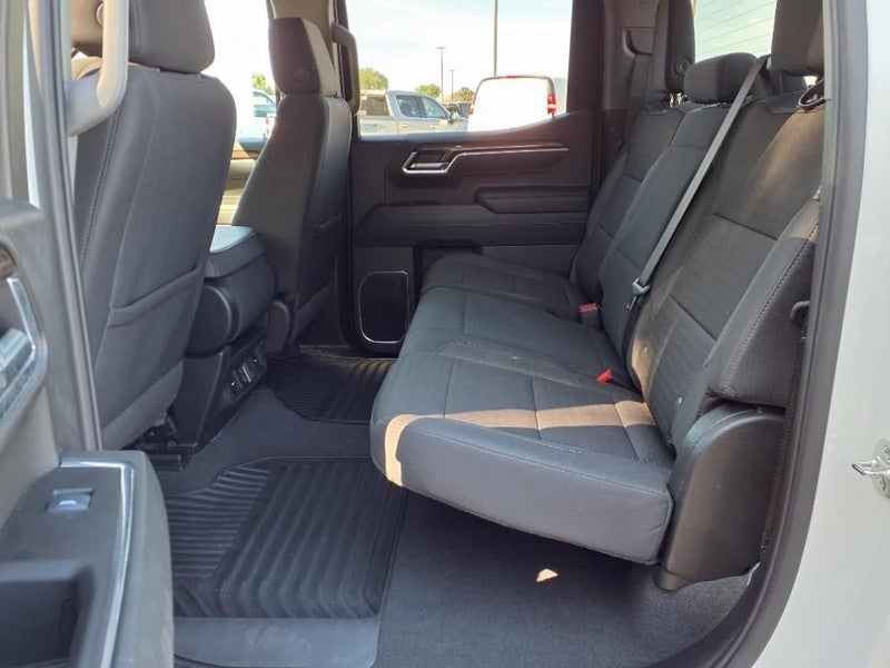 2025 Chevrolet Silverado 1500 4WD Crew Cab 147" LT w/1LT