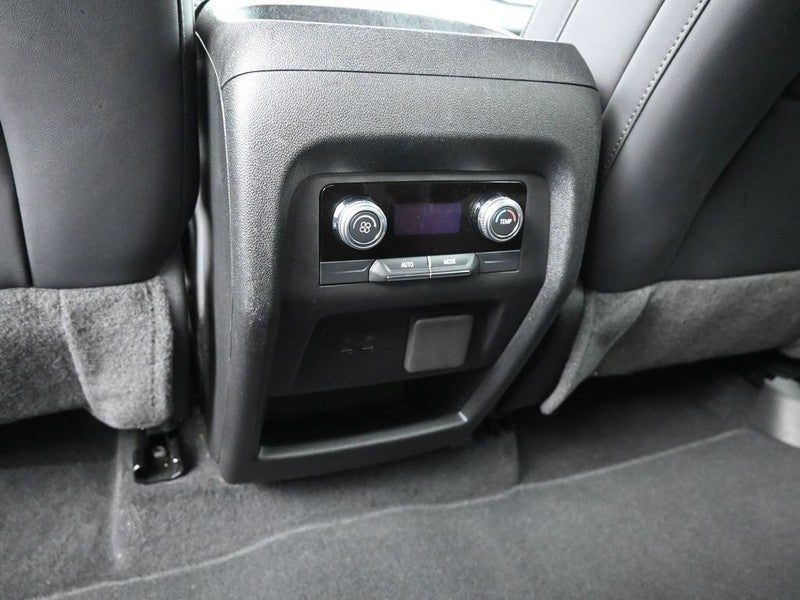 2024 GMC Acadia AWD 4dr Elevation