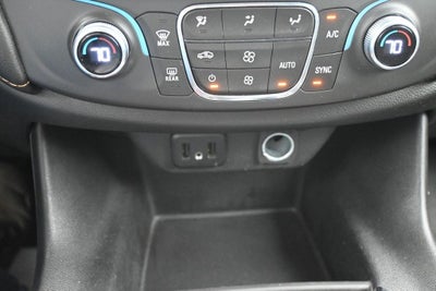 2021 Chevrolet Traverse LS w/1FL