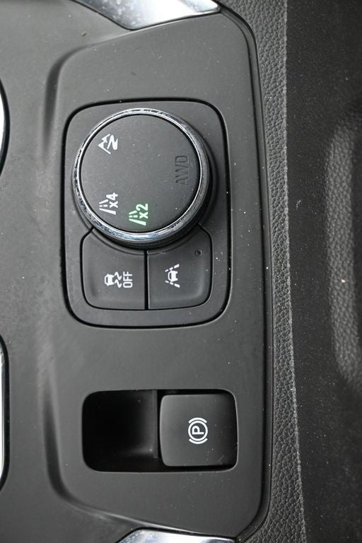 2021 Chevrolet Traverse LS w/1FL