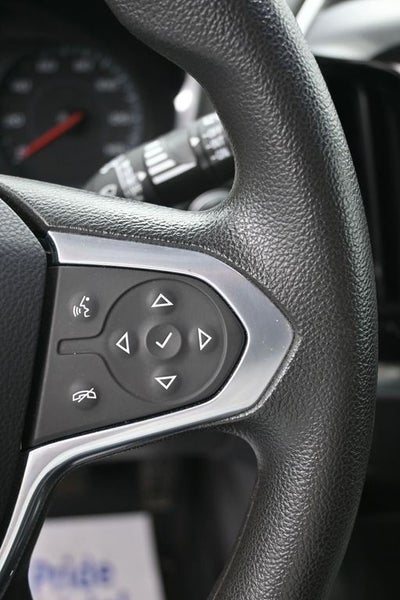 2021 Chevrolet Traverse LS w/1FL