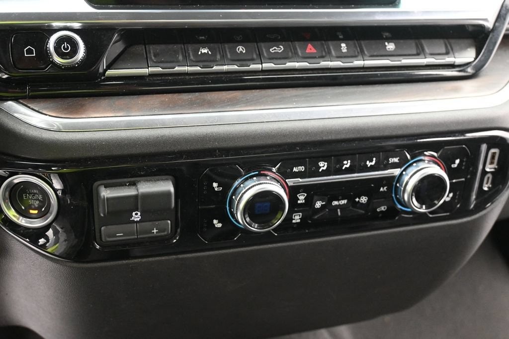 2025 GMC Sierra 1500 4WD Crew Cab 147" SLT