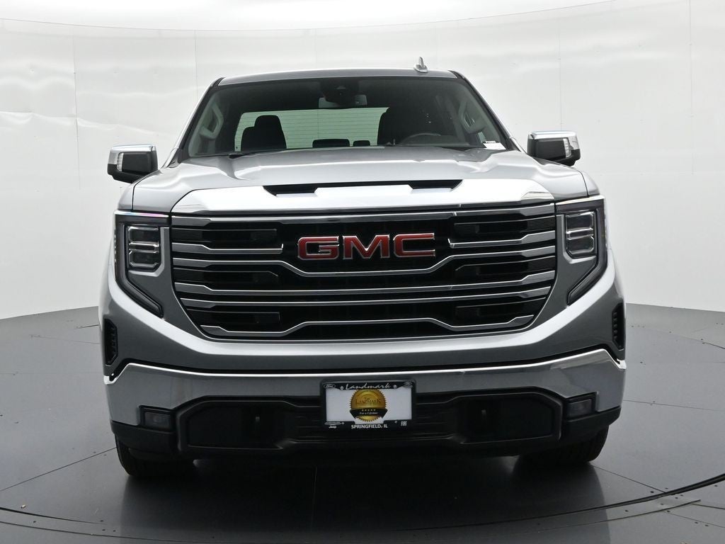2026 GMC Sierra 1500 4WD Crew Cab 147" SLT