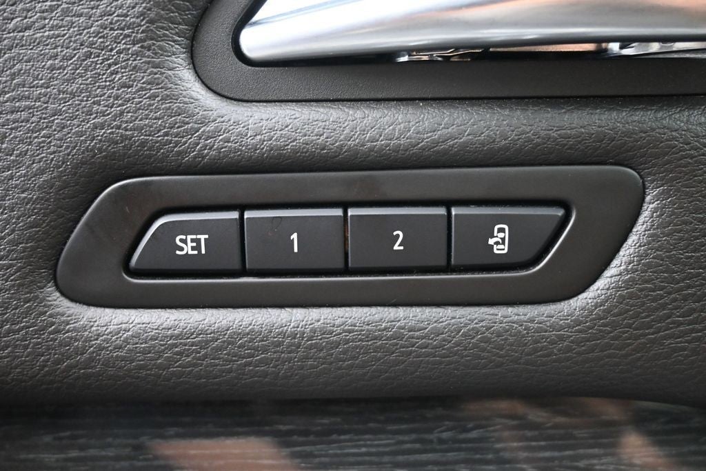 2020 Cadillac XT4 AWD 4dr Premium Luxury