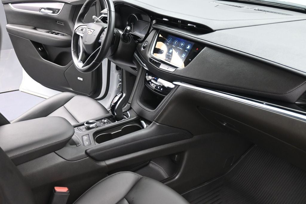 2023 Cadillac XT6 AWD Luxury