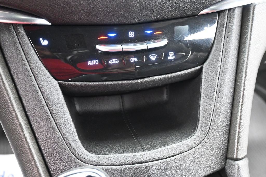 2023 Cadillac XT6 AWD Luxury