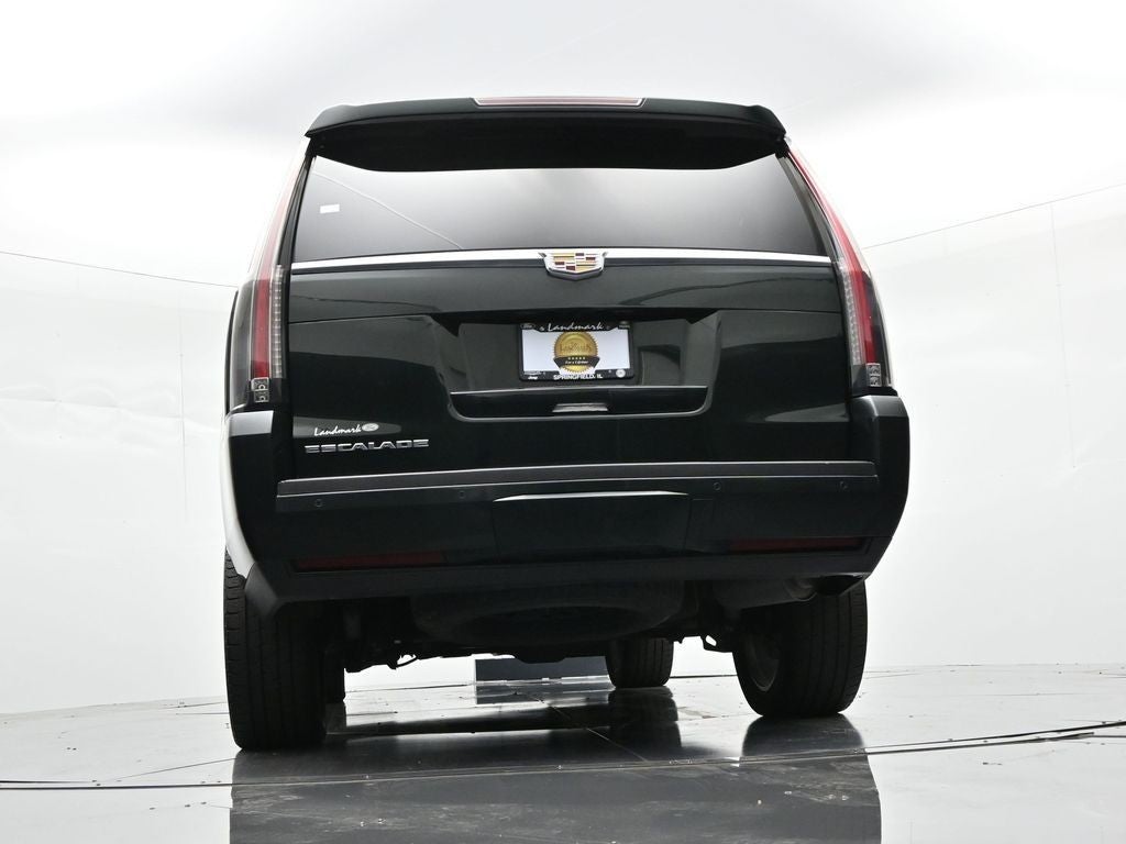 2016 Cadillac Escalade 4WD 4dr Luxury Collection