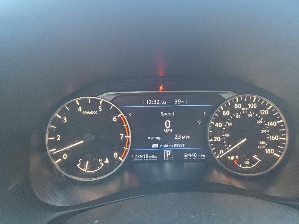 2021 Nissan Altima 2.0 SR Sedan