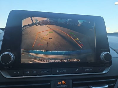 2021 Nissan Altima 2.0 SR Sedan