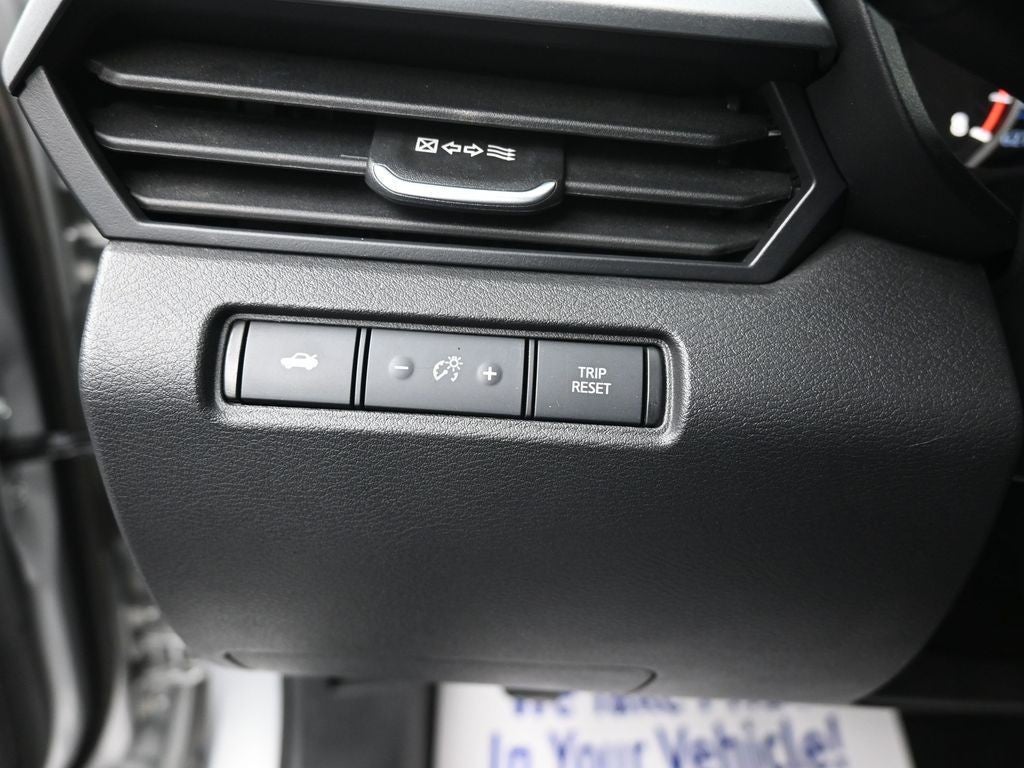 2024 Nissan Altima 2.5 SV Sedan