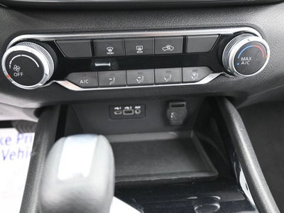 2024 Nissan Altima 2.5 SV Sedan