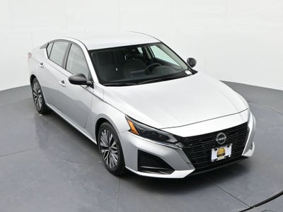2024 Nissan Altima 2.5 SV Sedan