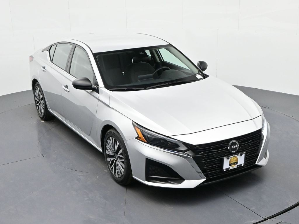 2024 Nissan Altima 2.5 SV Sedan
