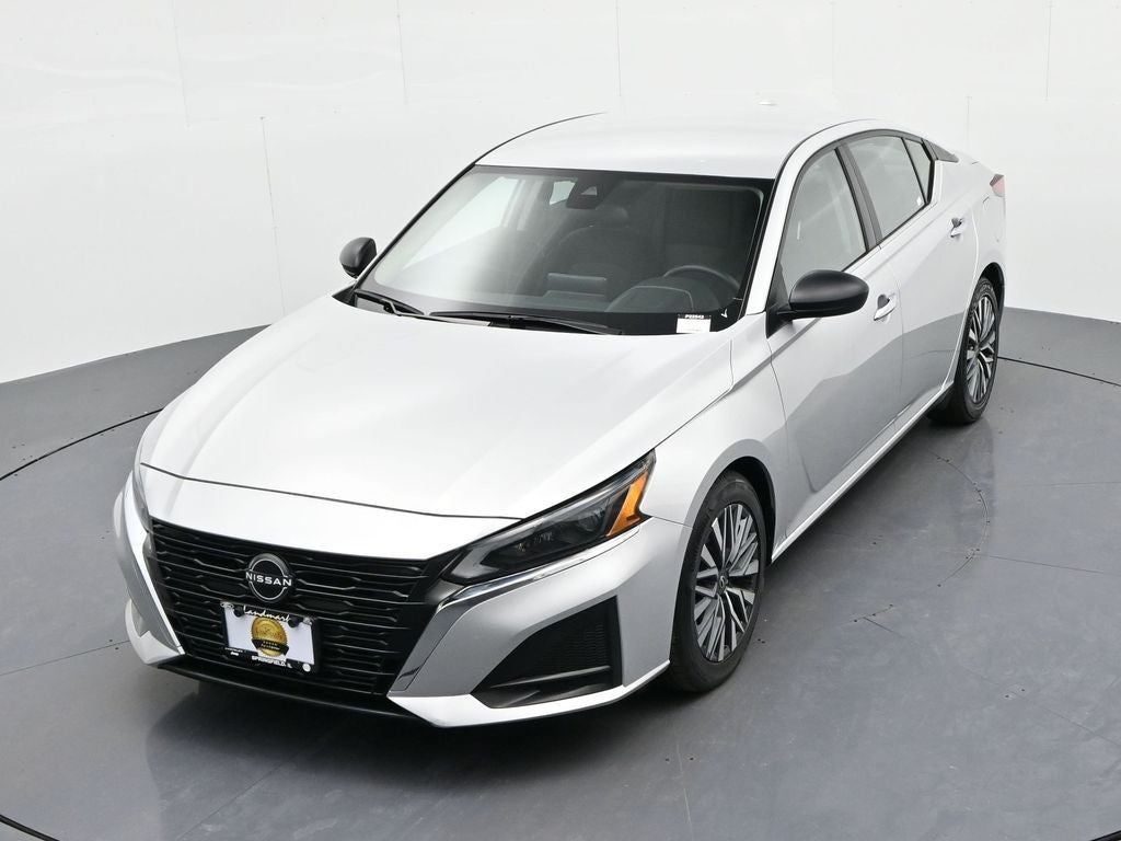 2024 Nissan Altima 2.5 SV Sedan