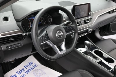 2024 Nissan Altima 2.5 SV Sedan
