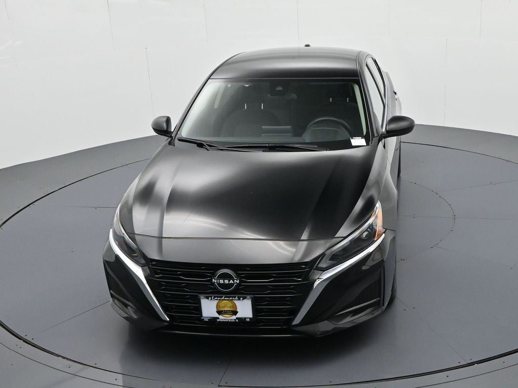 2024 Nissan Altima 2.5 SV Sedan