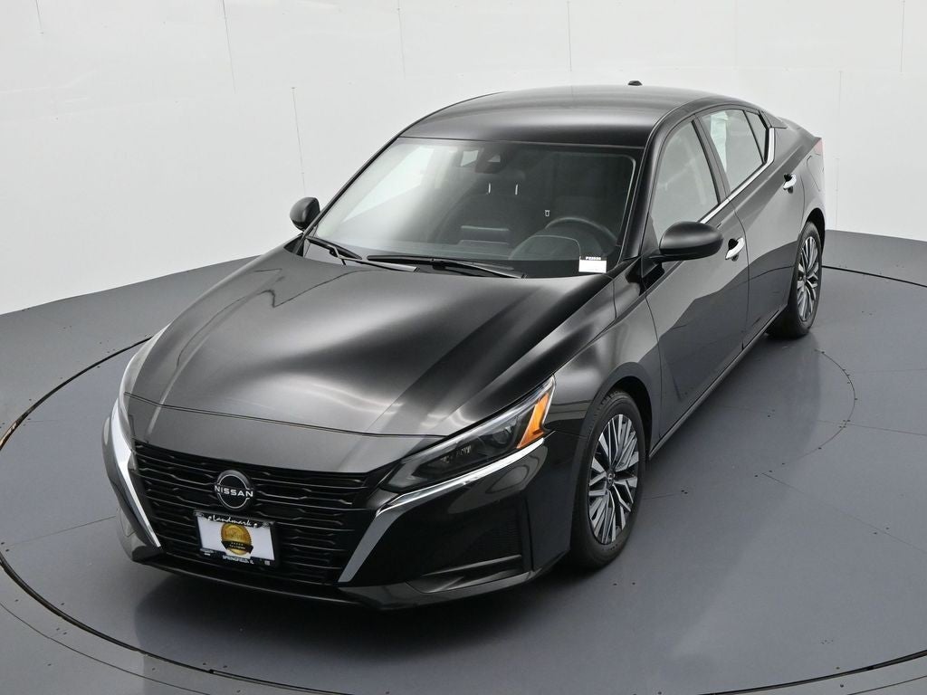 2024 Nissan Altima 2.5 SV Sedan