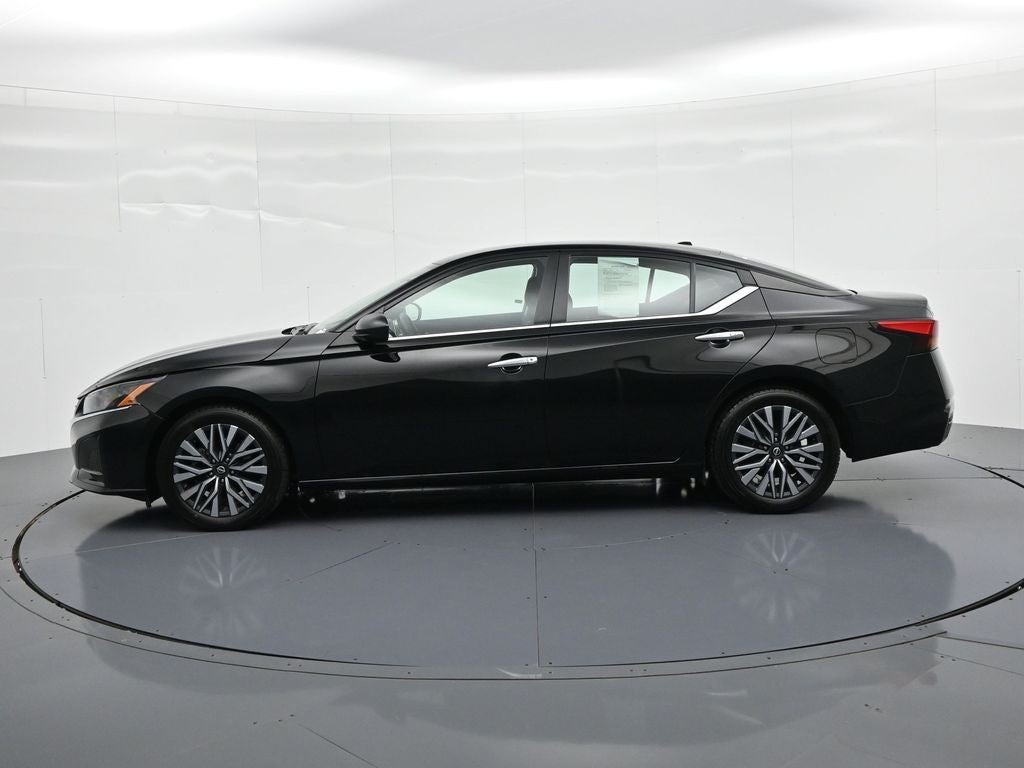 2024 Nissan Altima 2.5 SV Sedan