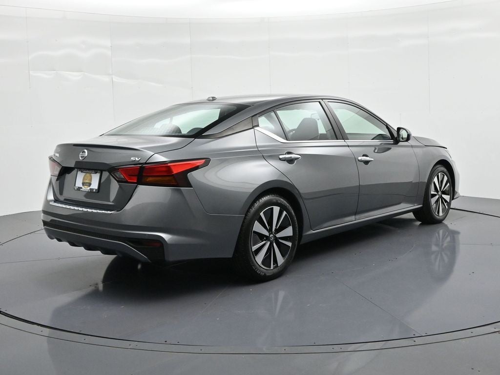 2022 Nissan Altima 2.5 SV Sedan