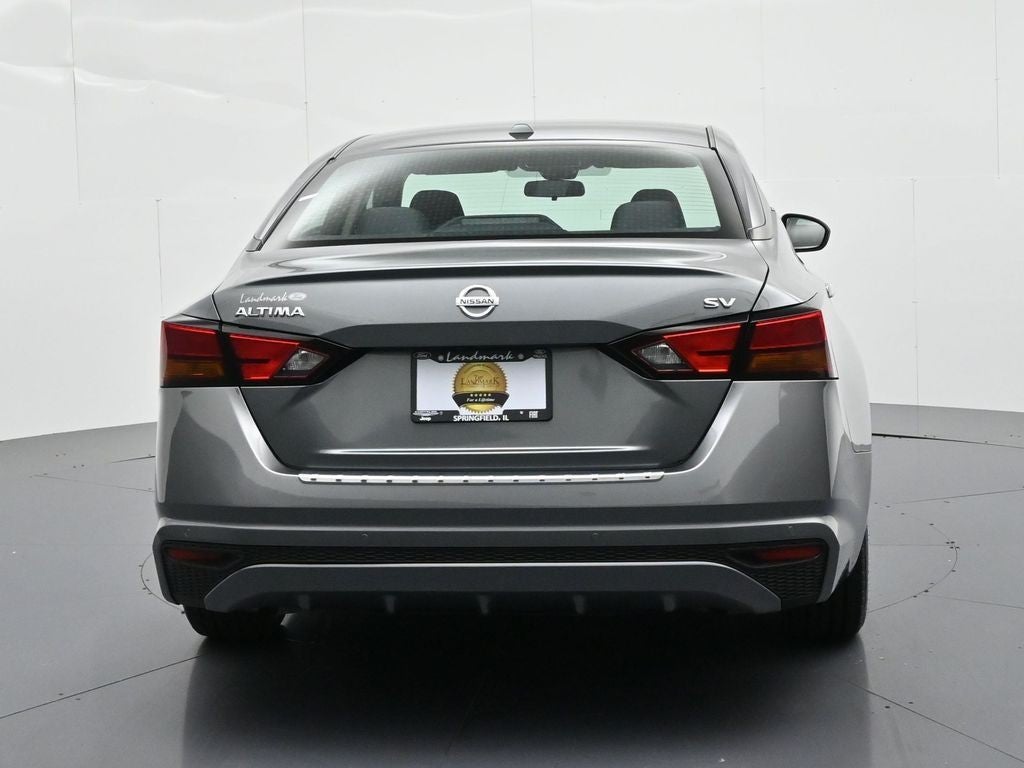 2022 Nissan Altima 2.5 SV Sedan