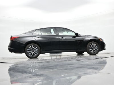 2025 Nissan Altima SV AWD