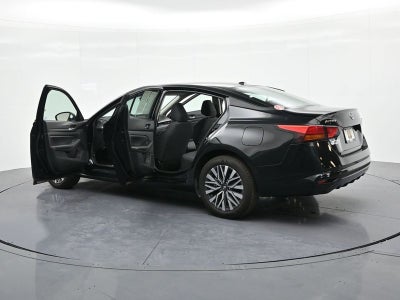 2025 Nissan Altima SV AWD