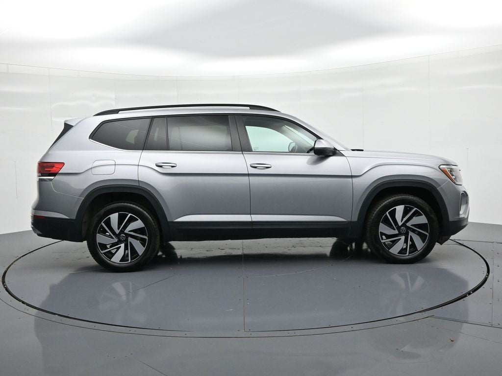 2026 Volkswagen Atlas 2.0T SE w/Technology FWD