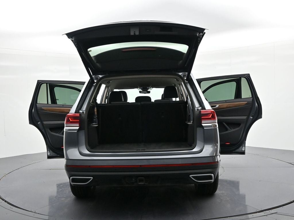 2025 Volkswagen Atlas 2.0T SE w/Technology FWD