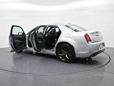 2023 Chrysler 300 300S RWD