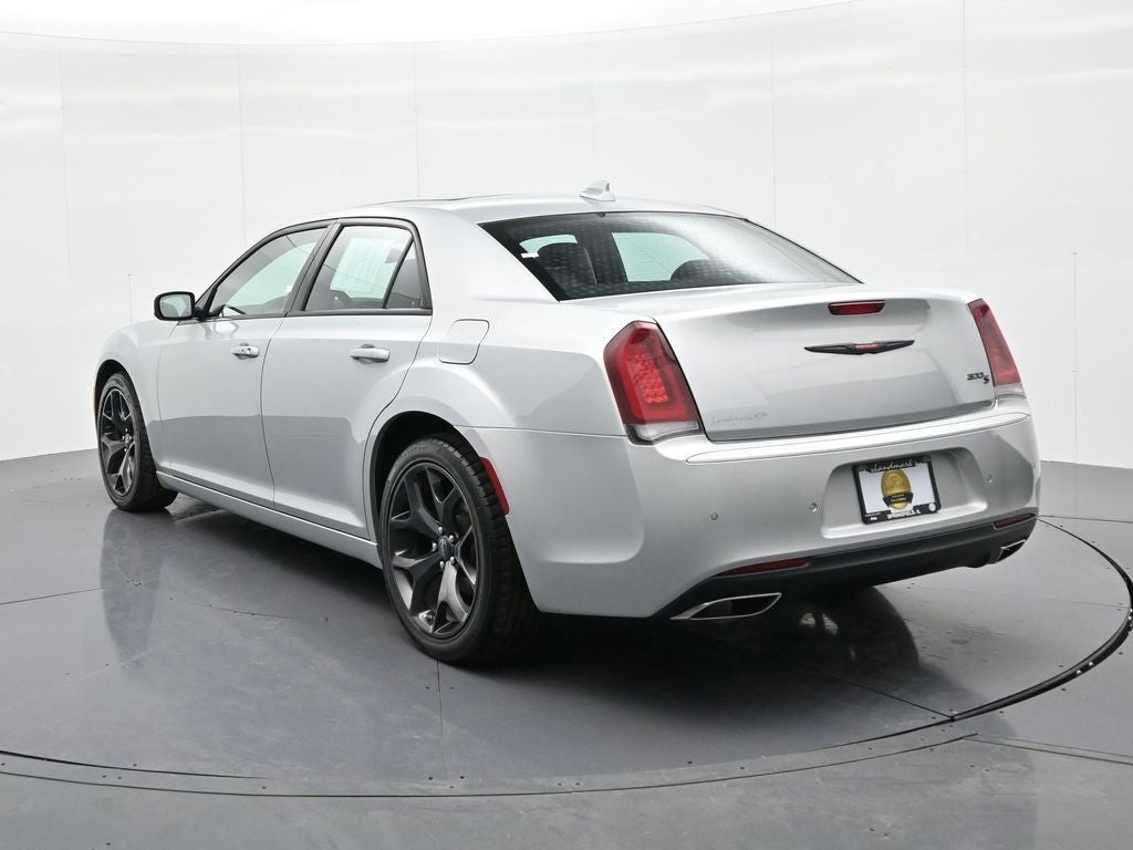 2023 Chrysler 300 300S RWD