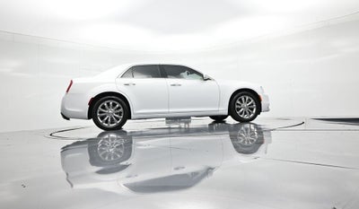2022 Chrysler 300 Touring AWD