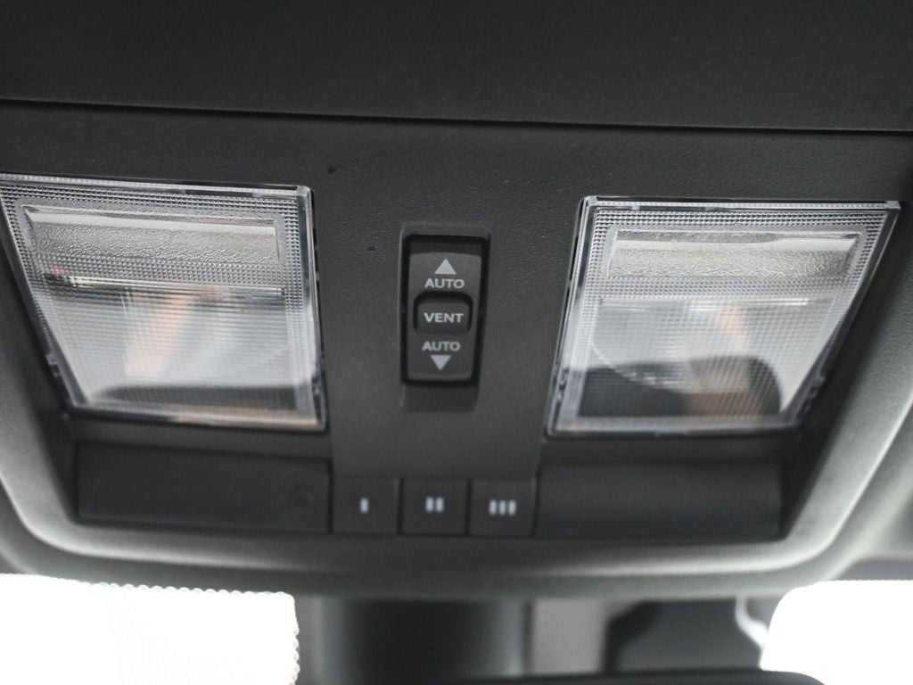 2023 Dodge Challenger R/T RWD