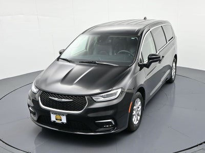 2023 Chrysler Pacifica Touring L FWD