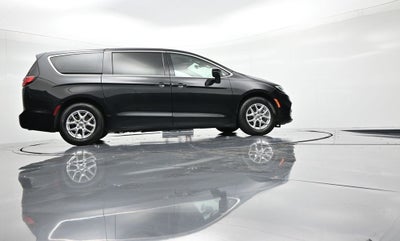 2023 Chrysler Pacifica Touring L FWD