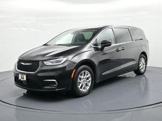 2023 Chrysler Pacifica Touring L FWD