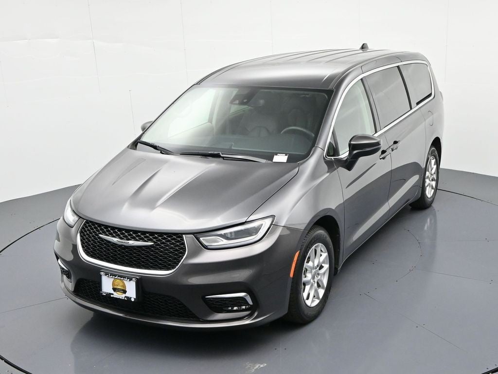 2023 Chrysler Pacifica Touring L FWD