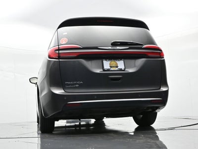 2023 Chrysler Pacifica Touring L FWD