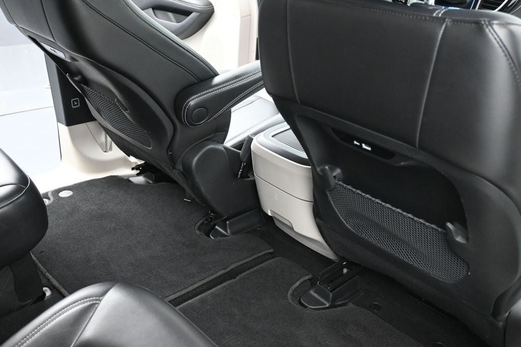 2024 Chrysler Pacifica Touring L FWD