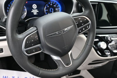 2024 Chrysler Pacifica Touring L FWD