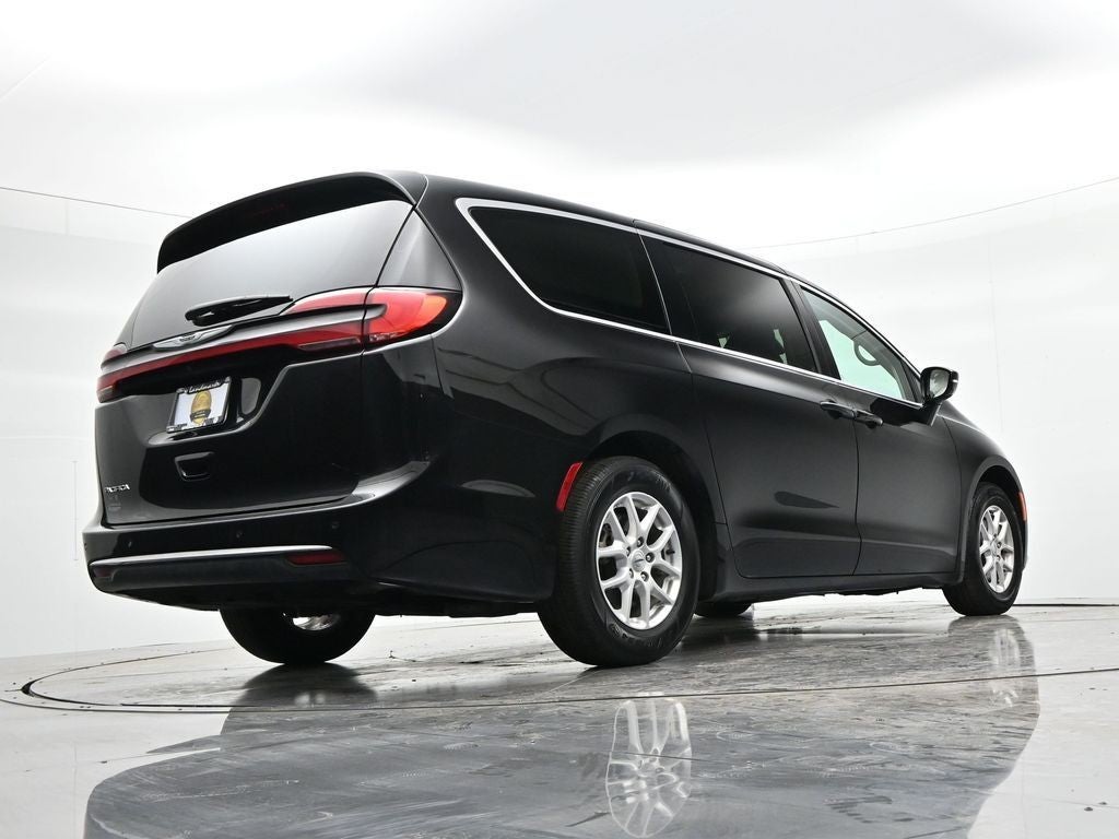 2024 Chrysler Pacifica Touring L FWD