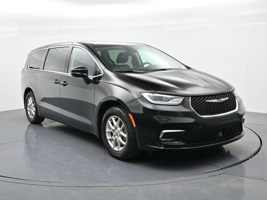 2024 Chrysler Pacifica Touring L FWD
