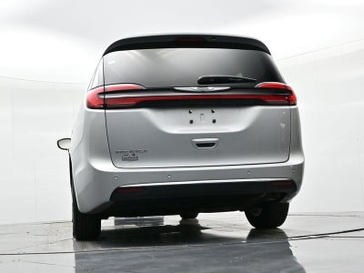 2024 Chrysler Pacifica Touring L FWD