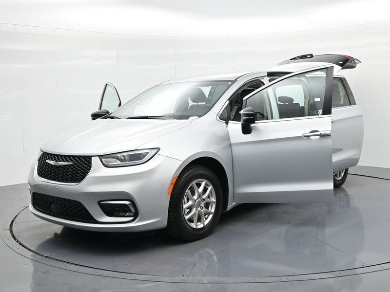 2024 Chrysler Pacifica Touring L FWD