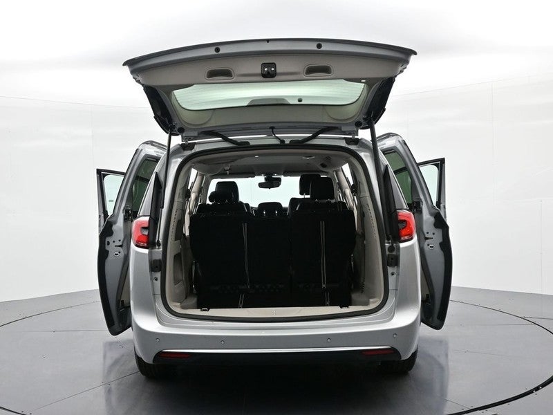 2024 Chrysler Pacifica Touring L FWD