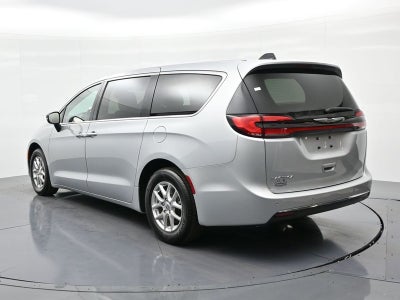 2024 Chrysler Pacifica Touring L FWD