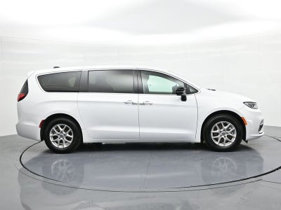 2024 Chrysler Pacifica Touring L FWD