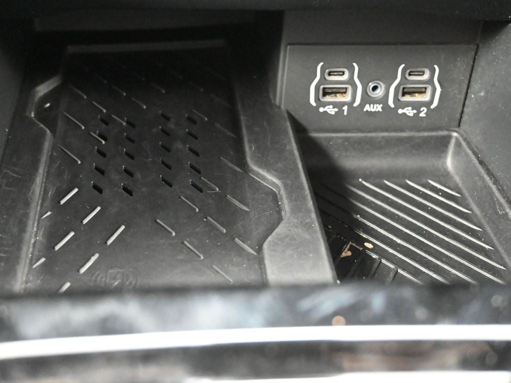 2025 Chrysler Pacifica Limited FWD