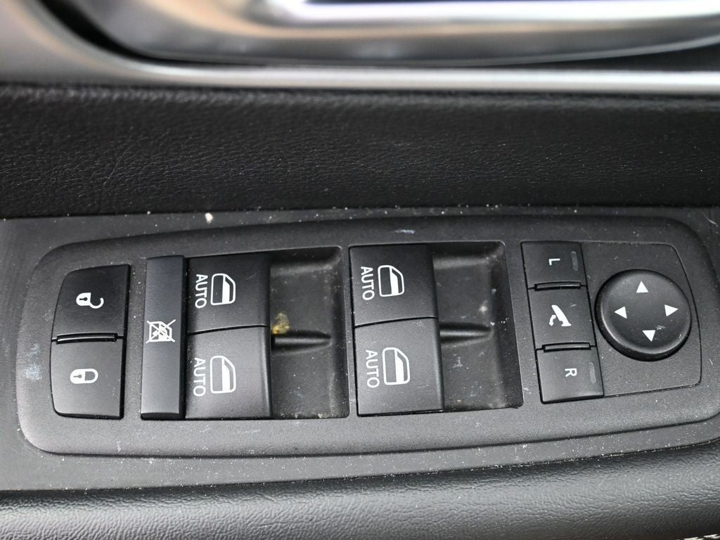 2025 Chrysler Pacifica Limited FWD