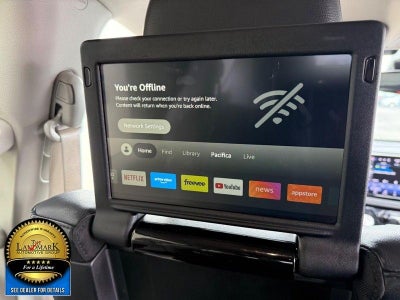 2022 Chrysler Pacifica Hybrid Touring L FWD