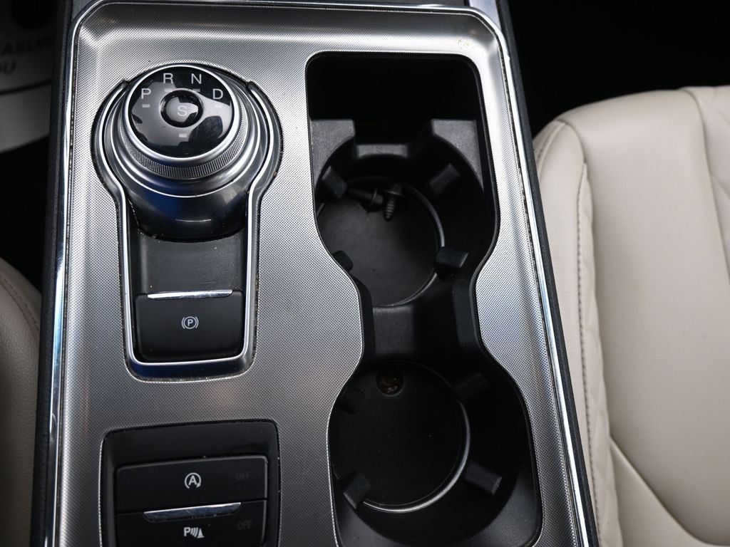 2024 Ford Edge Titanium AWD